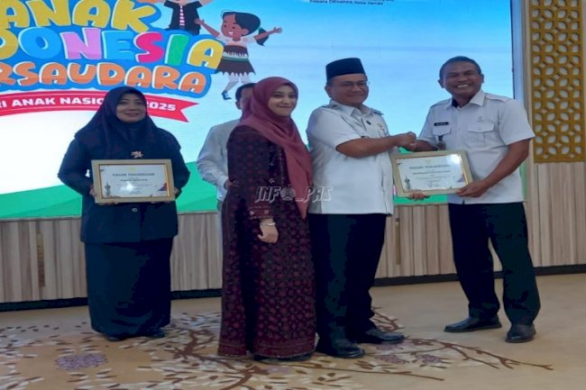 Kabapas Jambi Raih Penghargaan atas Kontribusi Membantu Kota Jambi Raih Predikat KLA Tingkat Utama