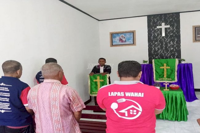 Ibadah Buka Usbu, Warga Binaan Lapas Wahai Terus Tumbuhkan Rohani