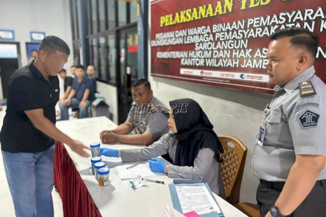 Komitmen Berantas Narkoba, Lapas Sarolangun Tes Urine Petugas & Warga Binaan