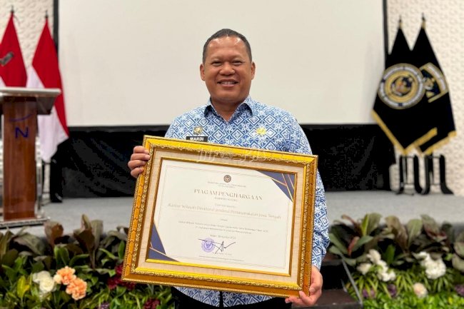 Sinergi Berbuah Prestasi, Kanwil Ditjenpas Jateng Raih Penghargaan Kerja Sama Terbaik 2025