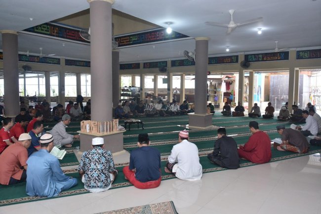 Yasinan Rutin Perkuat Pembinaan Spiritual di Lapas Narkotika Muara Sabak