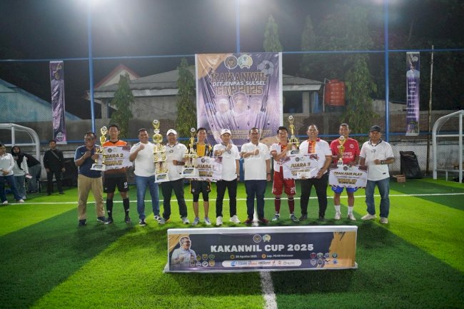 Kakanwil Ditjenpas Sulsel Tutup Kakanwil Cup 2025, Serahkan Hadiah Juara