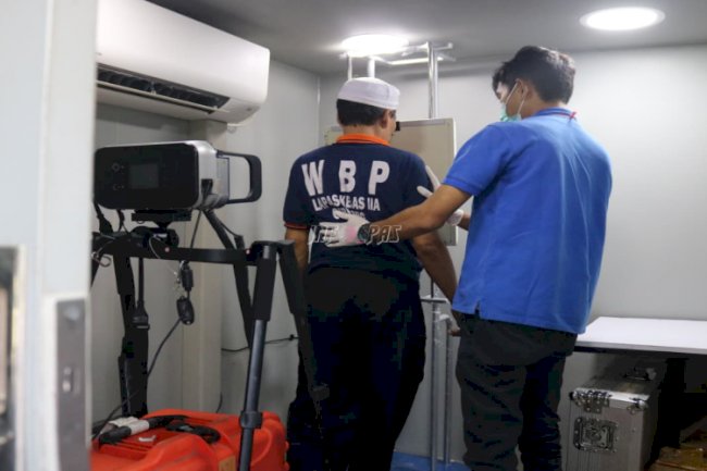 Deteksi TBC, Warga Binaan Lapas Cibinong Jalani Rontgen Chest X-Ray
