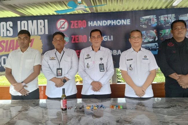 Razia Blok Hunian di Lapas Jambi, Tingkatkan Keamanan dan Ketertiban