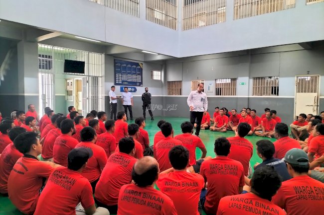 Bangun Komunikasi Humanis, Lapas Pemuda Madiun Gelar 'Sapa Warga Sapu Masalah'