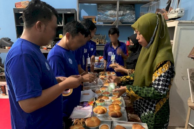 Lapas Batang Tutup Pelatihan dengan Praktik Pembuatan Roti Manis Isi & Penyerahan Sertifikat