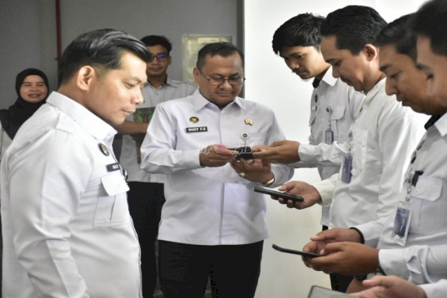 Kakanwil Ditjenpas Sulsel Tegaskan Larangan Judi Online, Cek Ponsel Pegawai