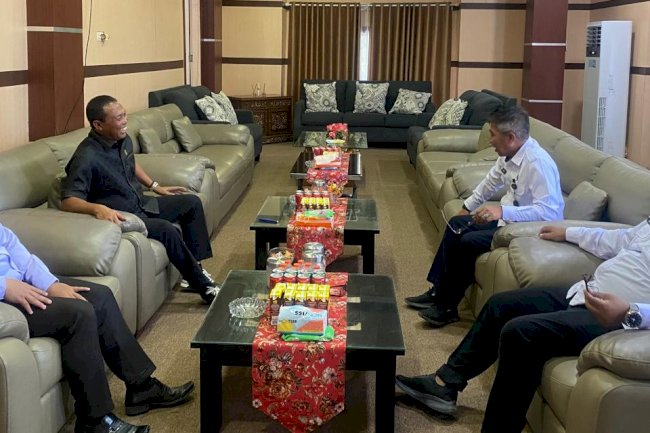 Kanwil Ditjenpas Sultra dan DPRD Kolaka Bahas Dukungan Pelaksanaan Pidana Kerja Sosial dan Pembangunan Bapas