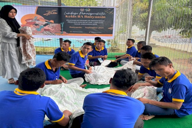 Warga Binaan Lapas Banyuasin Dilatih Membatik dan Membuat Kain Jumputan
