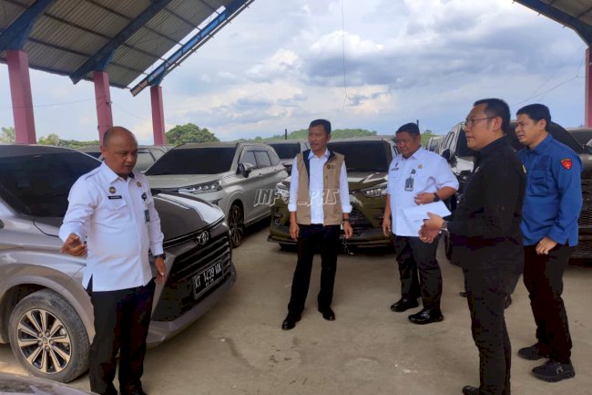 Kakanwil Ditjenpas Kaltim Dampingi Kajati Tinjau Rupbasan Samarinda