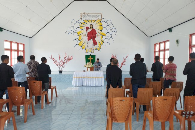 Warga Binaan Lapas Namlea Antusias Ikuti Pembinaan Rohani Kristen dan Hindu