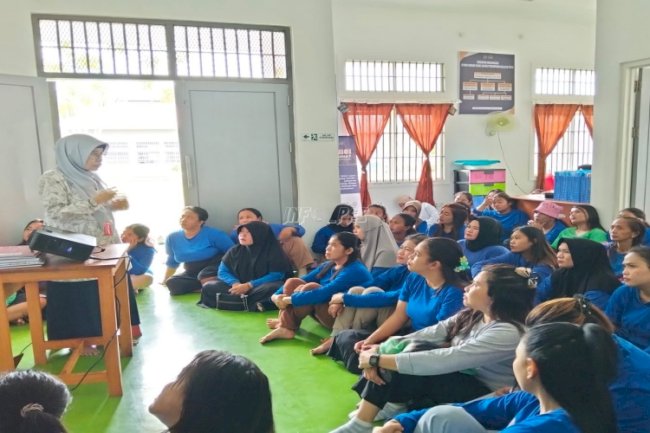 Lapas Perempuan Palu Gelar Penyuluhan Kanker dan Pemeriksaan IVA bagi Warga Binaan