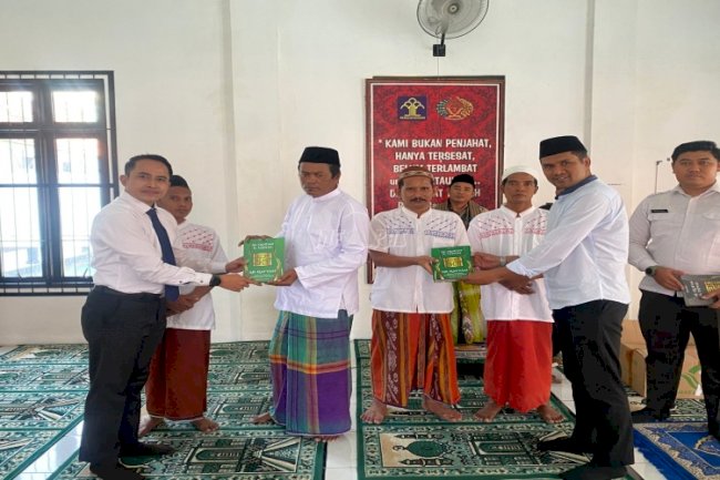 Rutan Sampang Terima 91 Al-Qur'an dari Wakil Bupati Sampang