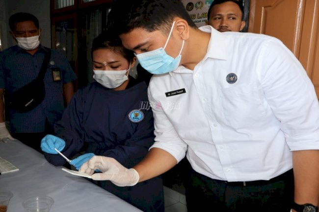 Rutan Negara Tes Urine Petugas dan Warga Binaan, Komitmen Jaga Integritas Tanpa Narkoba