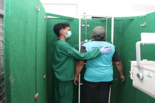 Deteksi Dini Kesehatan Warga Binaan, Lapas Madiun Gelar Skrining TBC