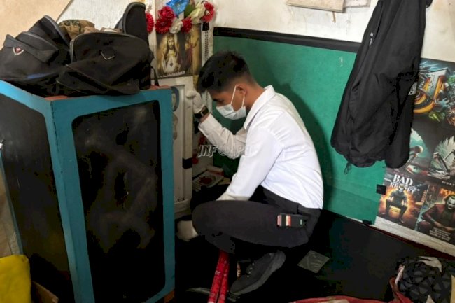 Satops Patnal Lapas Atambua Insidentil Geledah Kamar Hunian Warga Binaan