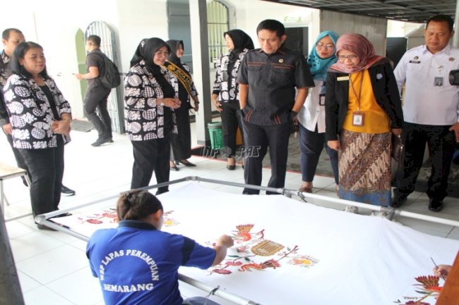 Kakanwil Ditjenpas Jateng Dampingi Kunjungan Ombudsman RI dan DPD Jateng ke Lapas Perempuan dan Lapas Semarang