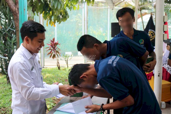 Lapas Cibinong Bagikan Premi Dukung Semangat Kemandirian Warga Binaan