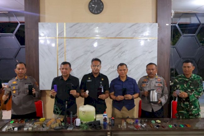 Komitmen P4GN dan Cegah Halinar, Kanwil Ditjenpas Kalsel Razia Gabungan di Lapas Narkotika Karang Intan