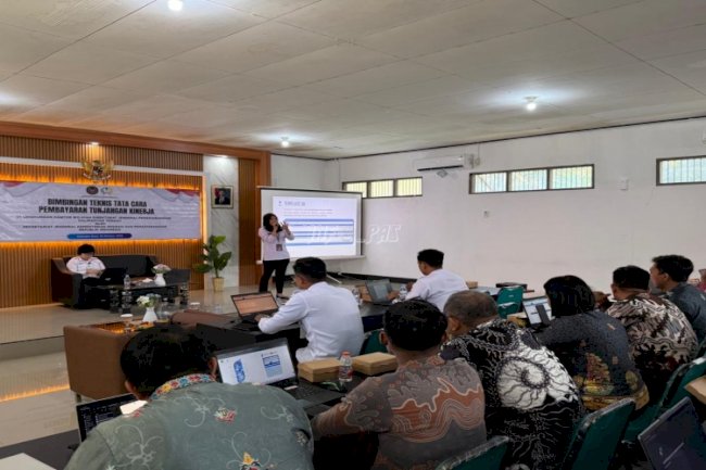 Melalui Bimtek, Petugas Lapas Narkotika Kasongan Optimalkan Pengelolaan Tunjangan Kinerja 