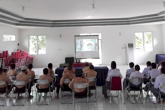 Tumbuhkan Semangat Kebangsaan, Anak Binaan LPKA Muara Bulian Nobar Film Dokumenter Sejarah Nasional