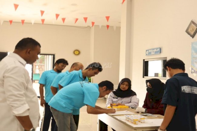 Deteksi Dini, 20 Warga Binaan Lapas Kelas I Tangerang Jalani Tes Urine