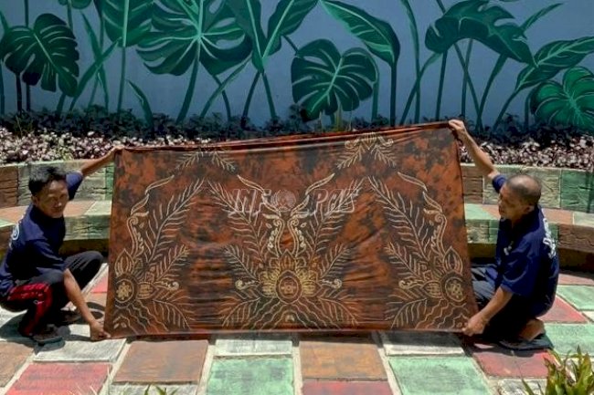 Lestarikan Budaya Banjar, Lapas Narkotika Karang Intan Produksi Kain Sasirangan Khas Kalsel