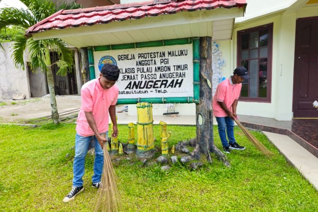 Aksi Sosial di Gereja Passo, Klien Bapas Ambon Buktikan Diri Bisa Berubah