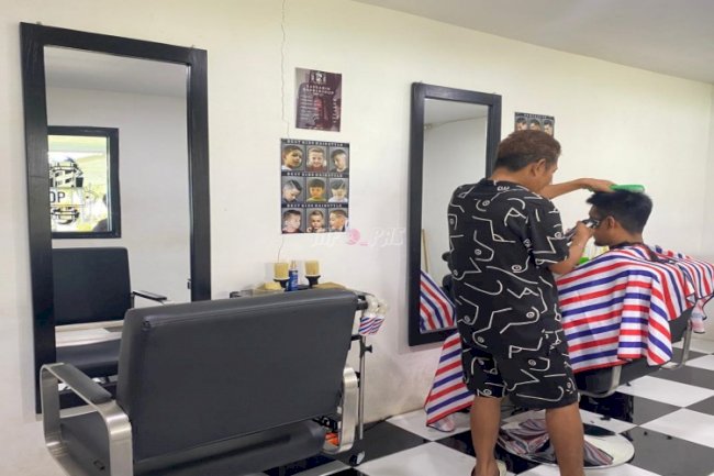 Barbershop Laskarin, Bukti Nyata Pemberdayaan Warga Binaan Lapas Narkotika Karang Intan