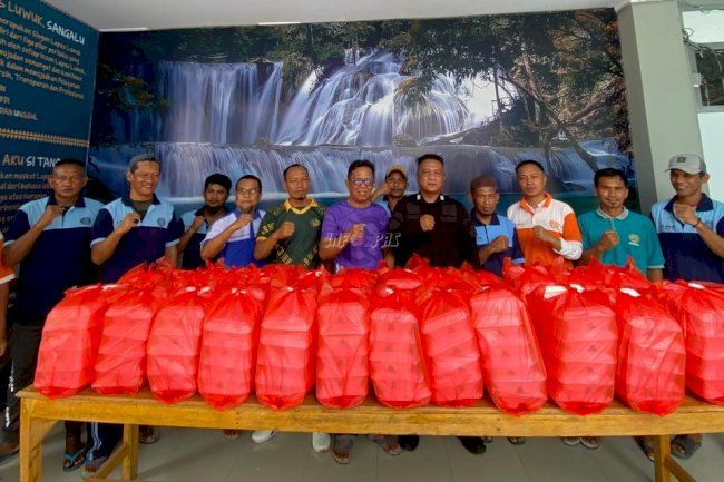 Jumat Berkah, Lapas Luwuk Salurkan 422 Box Makanan dari Donatur kepada Warga Binaan