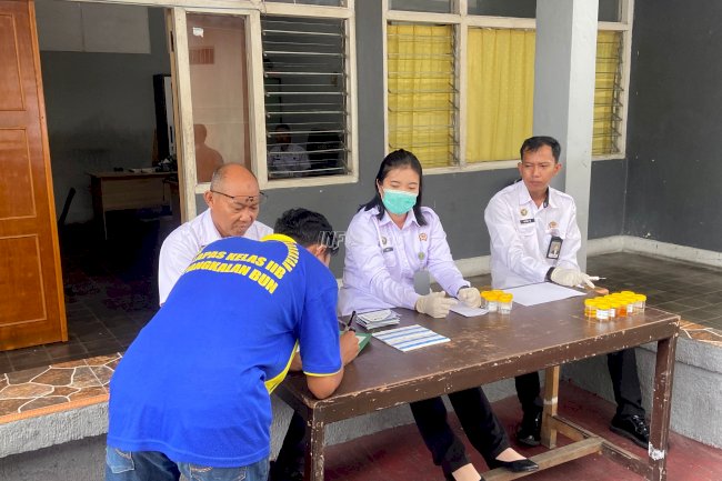 Lapas Pangkalan Bun Gelar Tes Urine, Perkuat Komitmen Antinarkoba