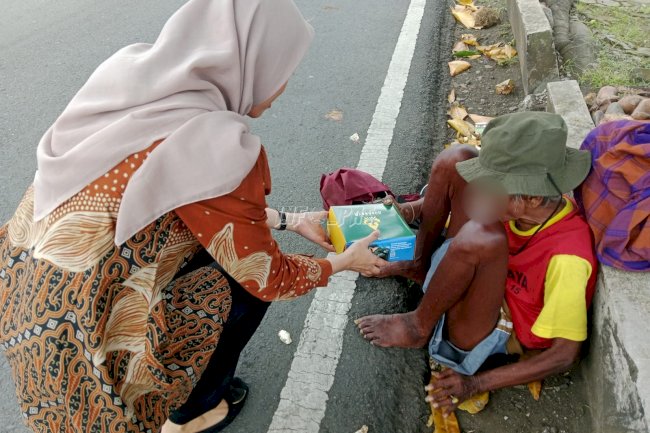 Jumat Berkah, Bapas Purwokerto Tebar Kepedulian untuk Warga Sekitar