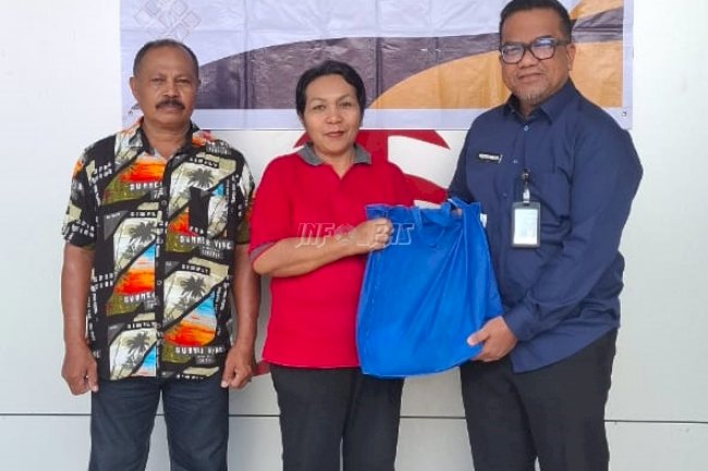 LPKA Ambon Salurkan Bansos bagi Warga Sekitar