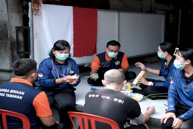 Tim Medis Lapas Tabanan Jemput Bola, Pastikan Kesehatan Warga Binaan Terjaga