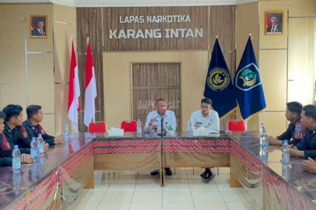 Profesional dan Teliti, Kalapas Narkotika Karang Intan Tekankan Petugas P2U Perkuat Standar Pengamanan