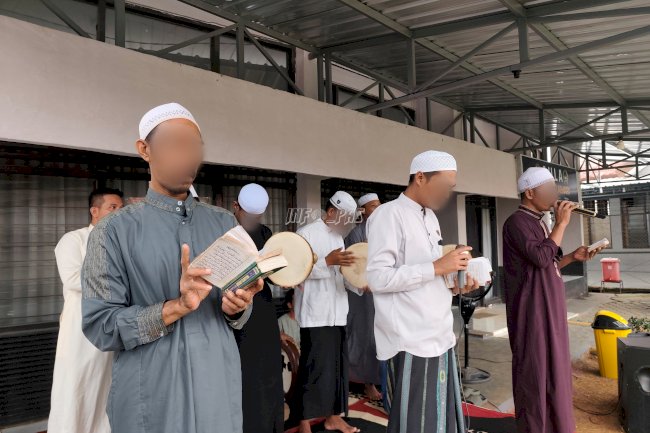 Rutan Pelaihari Hidupkan Suasana Kunjungan dengan Penampilan Habsy Warga Binaan