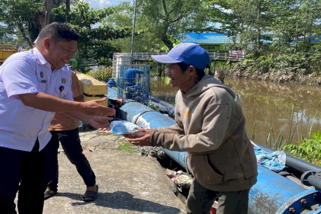 Aksi Sosial On the Road, Lapas Banjarmasin Bagikan 50 Nasi Bungkus kepada Masyarakat