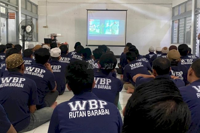 Nonton Bareng Jadi Terapi Emosional dalam Proses Rehabilitasi Warga Binaan Rutan Barabai