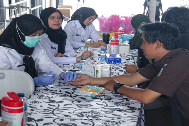 Lapas Cibinong Hadirkan Aksi Nyata lewat Layanan Kesehatan Gratis bagi Pengunjung