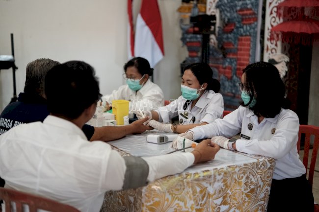 Periksa Kesehatan Gratis, Lapas Tabanan Tebar Manfaat Rayakan Hari Bakti Kemenimipas