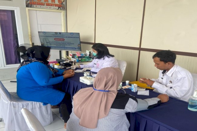 Lapas Pangkalan Bun Gelar Pengobatan dan Pemeriksaan Kesehatan Gratis bagi Keluarga Warga Binaan