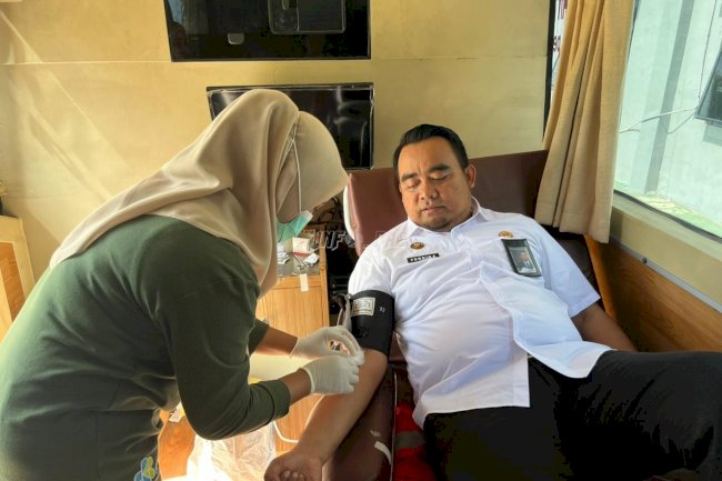 Lapas Dharmasraya Tebar Kepedulian lewat Donor Darah dan Berbagi Makanan Gratis