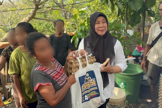 Kolaborasi Kanwil Ditjenpas & Ditjenim NTT, Salurkan Bantuan untuk Warga Kampung Pemulung