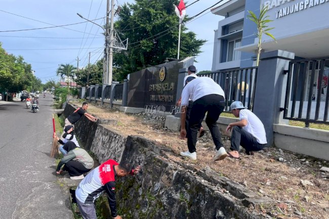 Bapas Tanjungpandan Gelar Jumat Bakti Libatkan Klien Pemasyarakatan