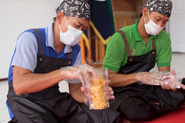 Rutan Rantau Kembangkan UMKM Pemasyarakatan lewat Produksi Kripik Singkong RURA
