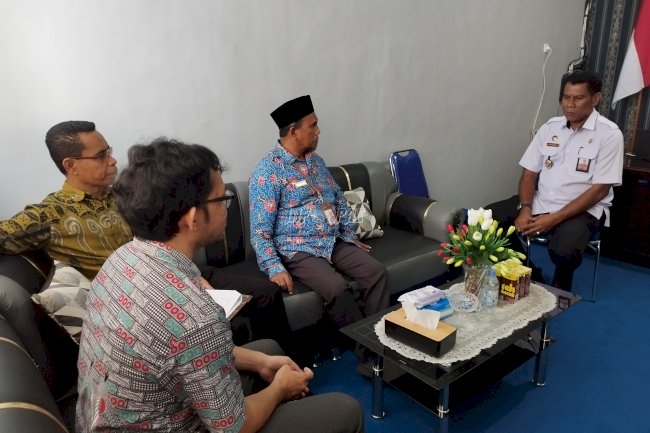 Bahas Kinerja Pelayanan, Kalapas Namlea Terima Kunjungan Kepala Ombudsman Maluku