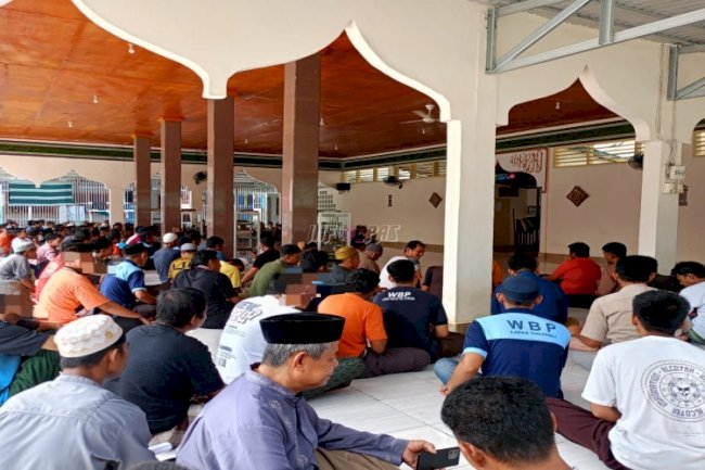 Lapas Tolitoli Laksanakan Pembinaan Rohani bagi Warga Binaan Muslim dan Kristen