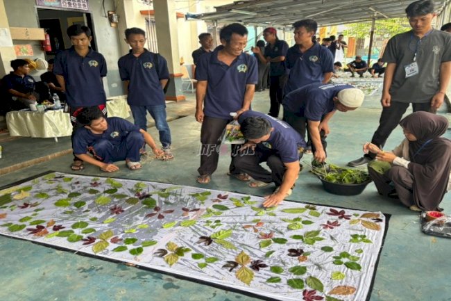 Kreatif dan Produktif, Warga Binaan Lapas Banyuasin Belajar Ecoprint