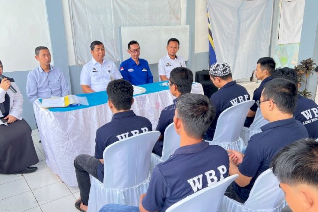 Warga Binaan Lapas Kotabaru Raih Kesempatan Belajar Melalui Program Paket C