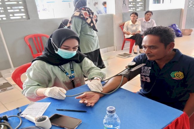 Rutan Masohi dan Puskesmas Letwaru Gelar Pemeriksaan Kesehatan bagi Warga Binaan